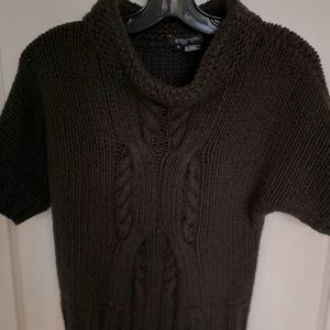 Chunky cropped sweater - so on trend!